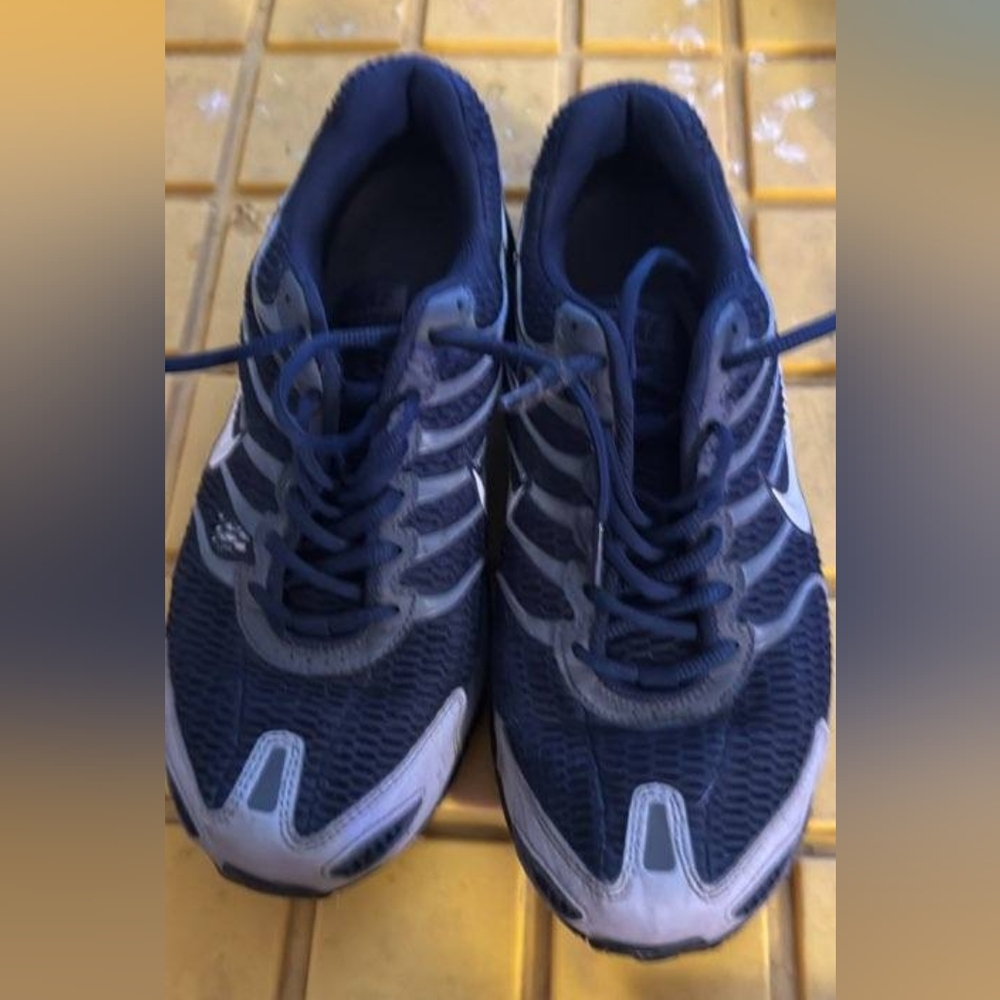 Nike men's